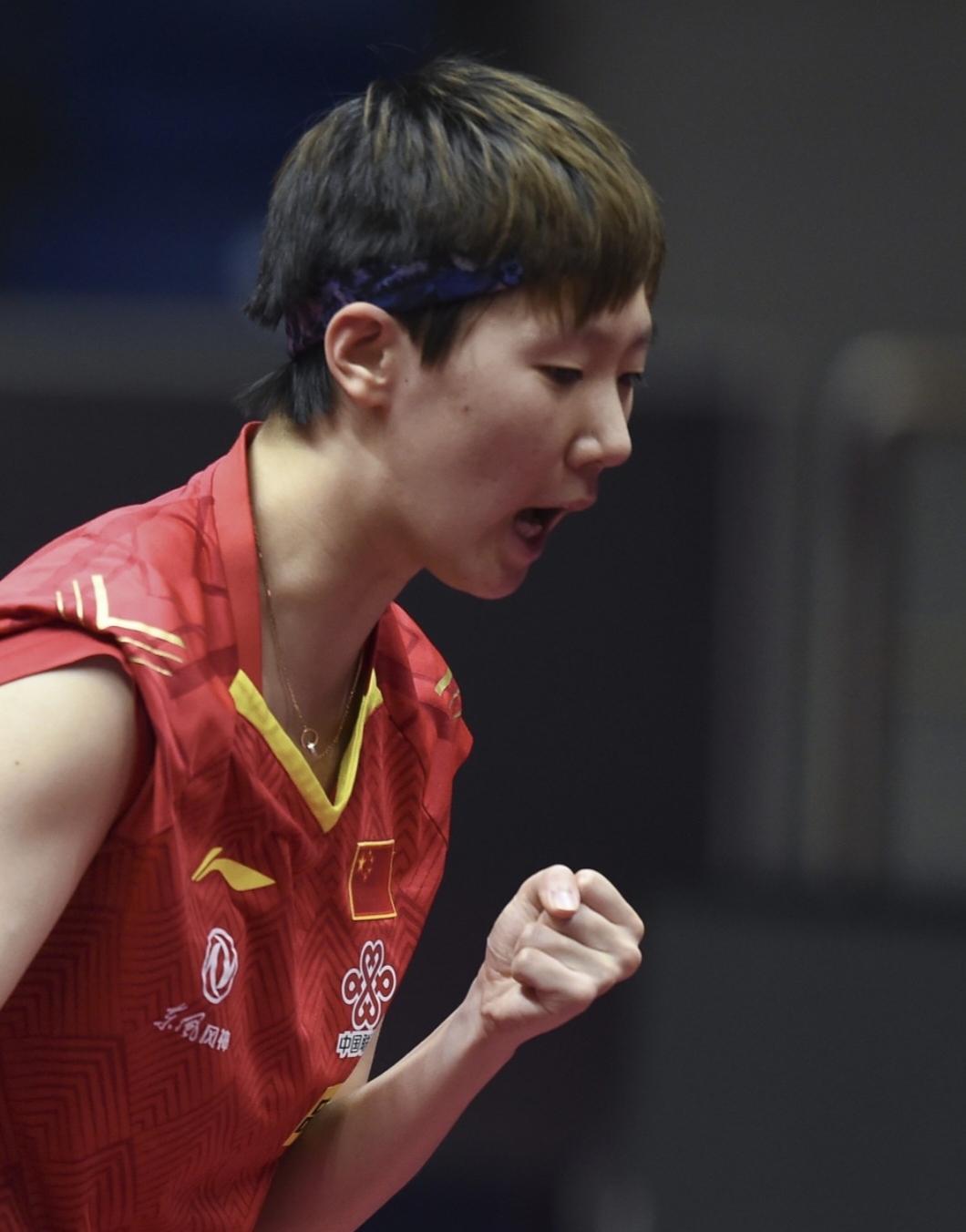 关于广州富力实力悬殊，轻松取得比赛胜利的信息