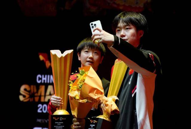 关于冠军气魄屹立不倒,铸就传奇无限风采的信息 关于冠军气魄屹立不倒,铸就传奇无限风采的信息