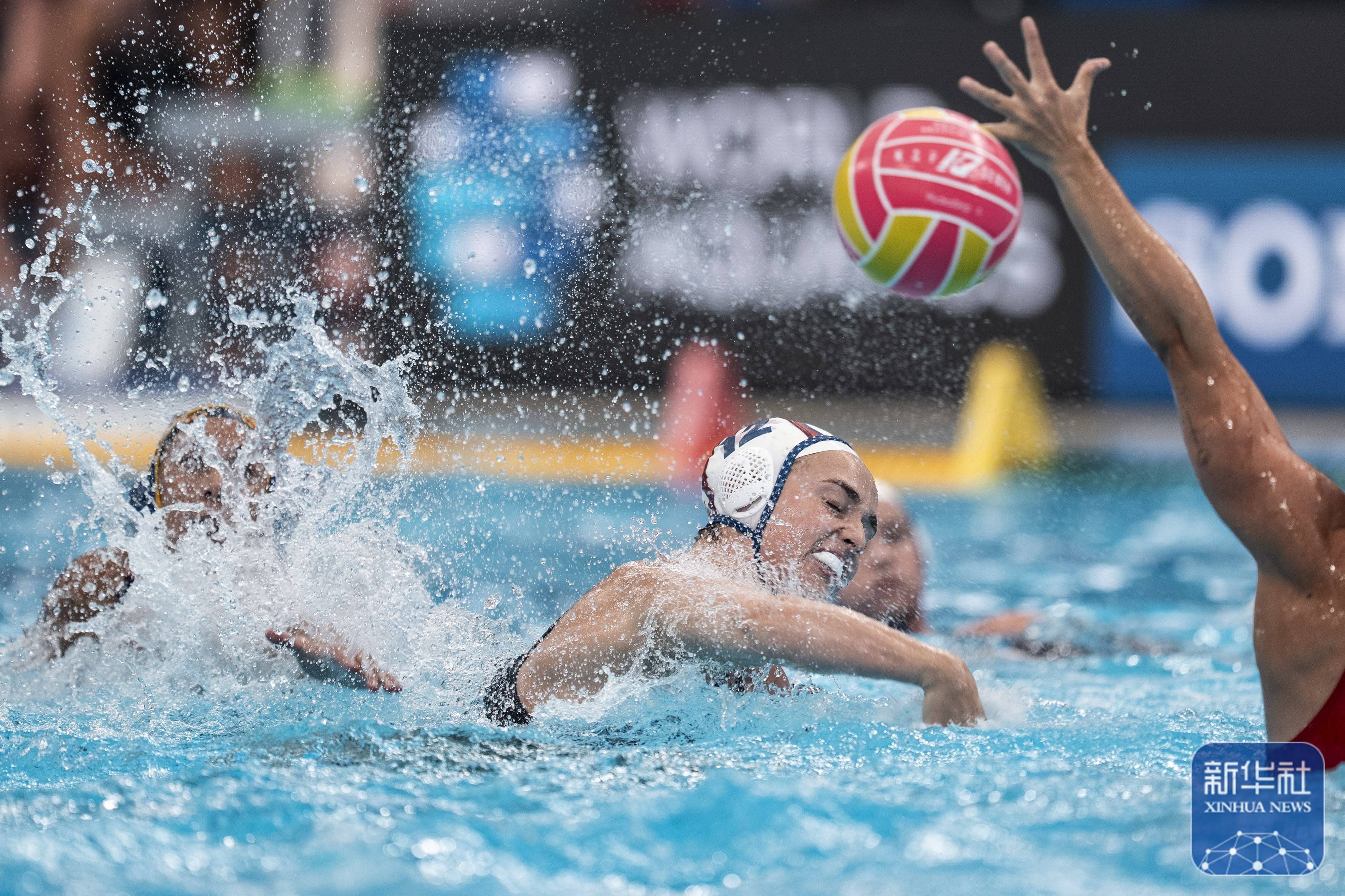 美国游泳队表现抢眼，向金牌挺进的简单介绍