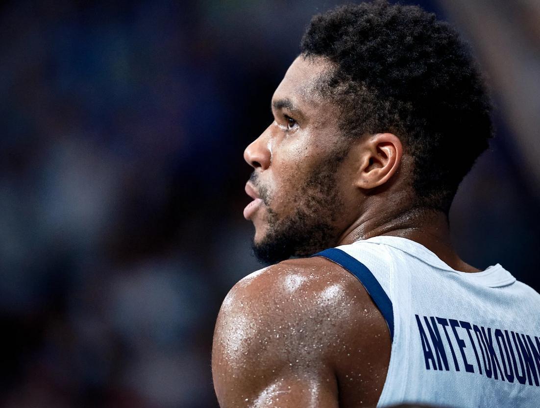 包含美国男篮血洗德国男篮,卡鲁索三分雨点燃全场的词条 包含美国男篮血洗德国男篮,卡鲁索三分雨点燃全场的词条