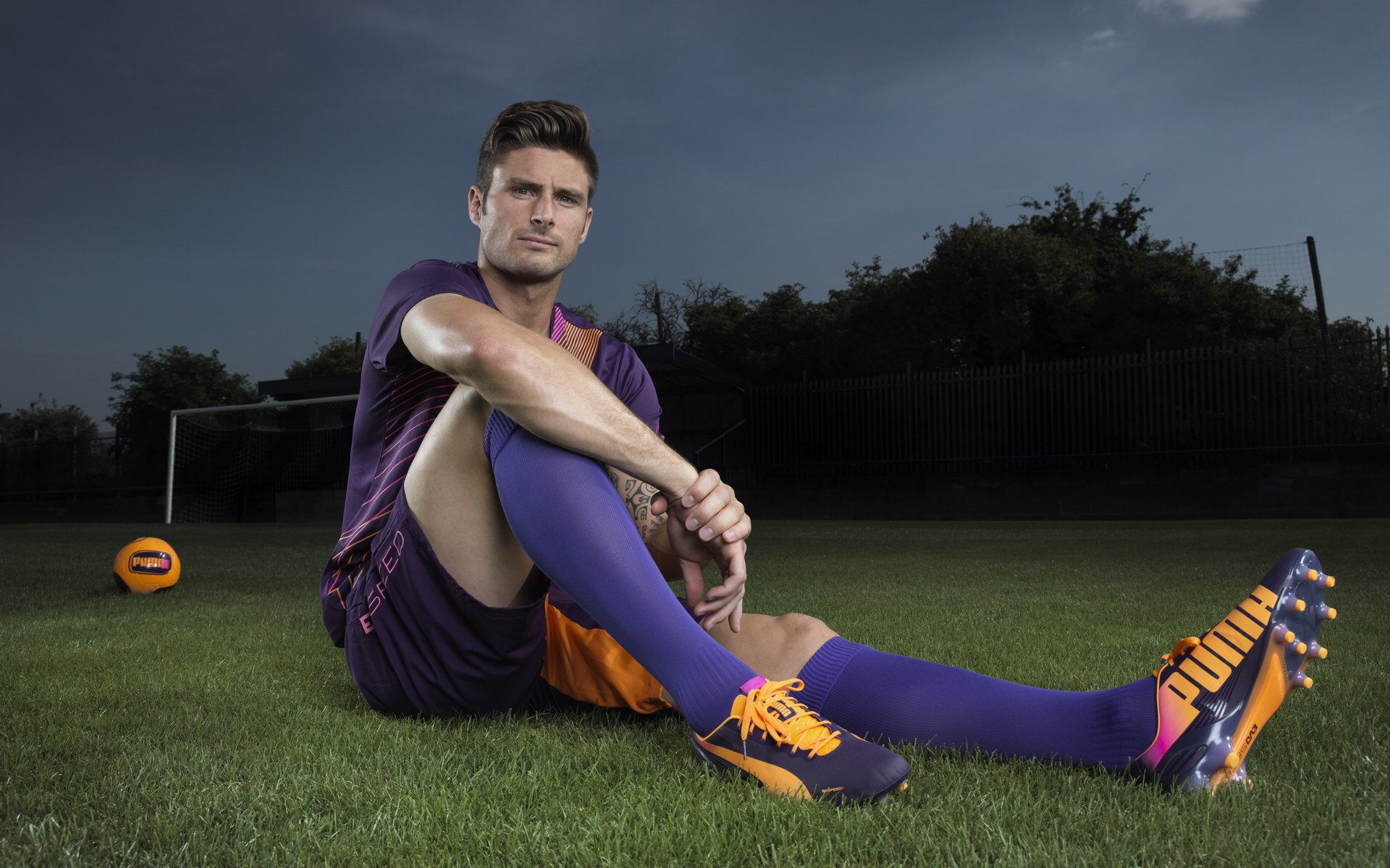 迪亚斯焦点战破茧成蝶，勒沃库森末节风暴席卷喀麦隆