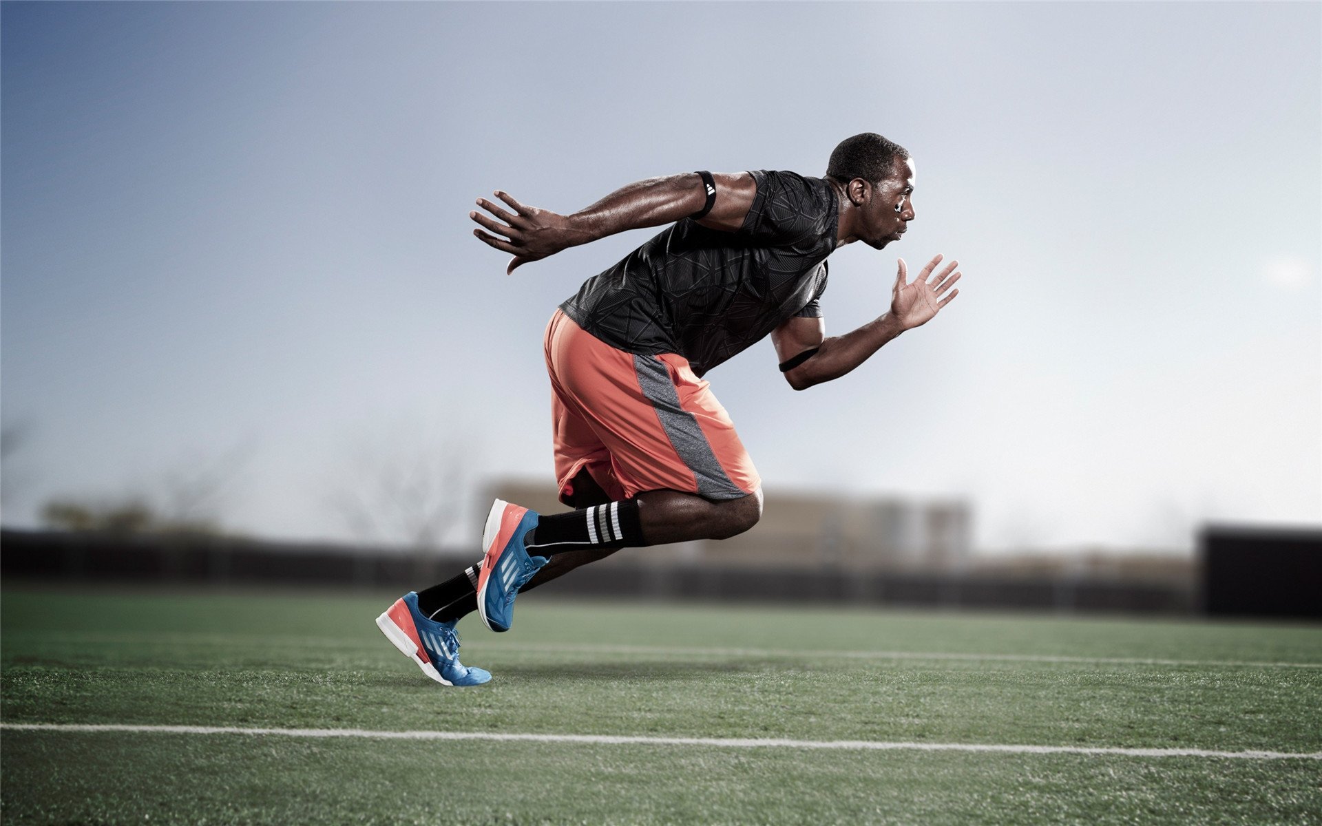 决胜时刻的孤胆英雄，门迪一扑定乾坤，伊朗绝境掀翻厄瓜多尔