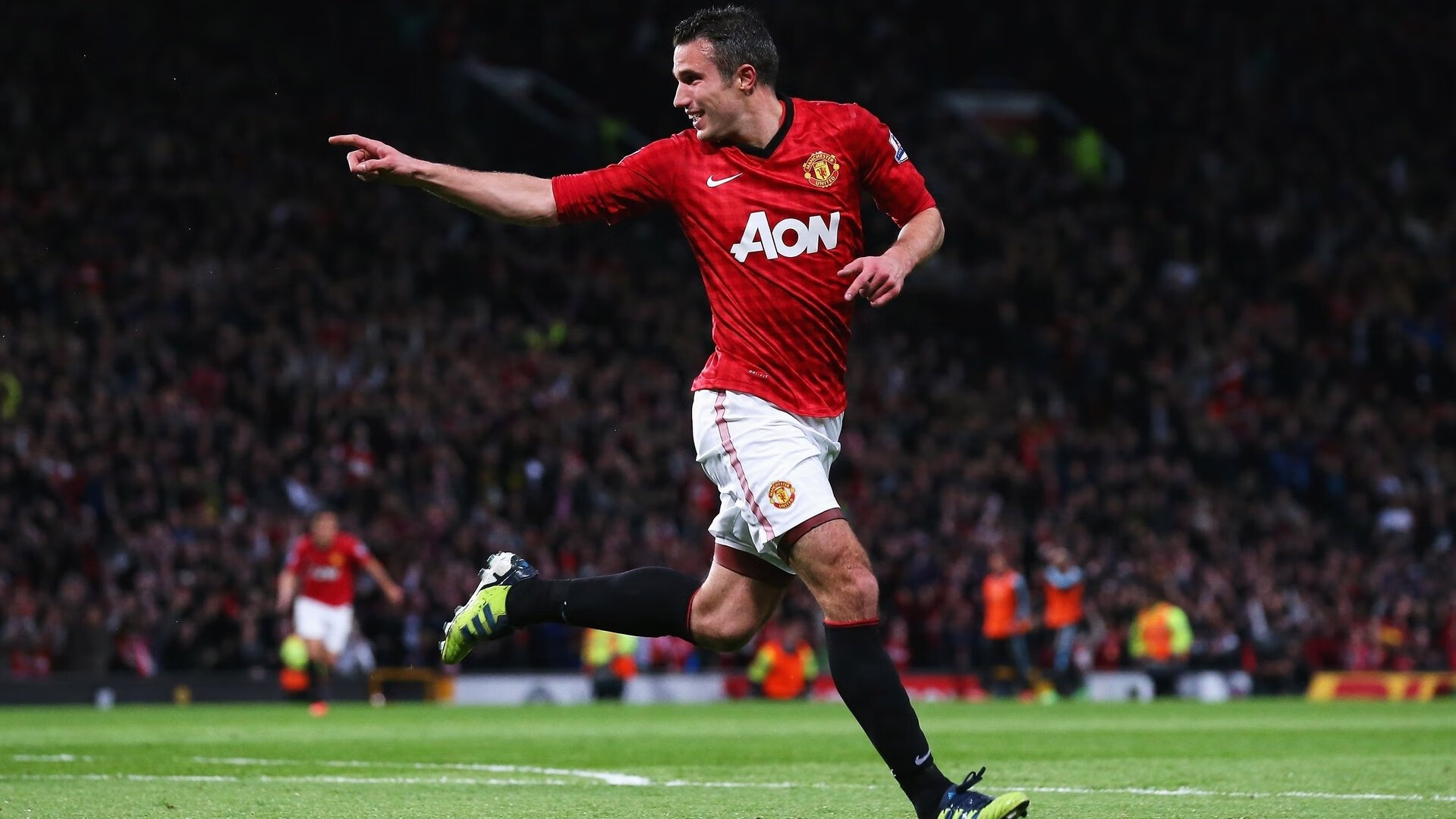 赛道上的宿命对决，诺里斯惊艳四座，迈凯伦鏖战雷诺车队